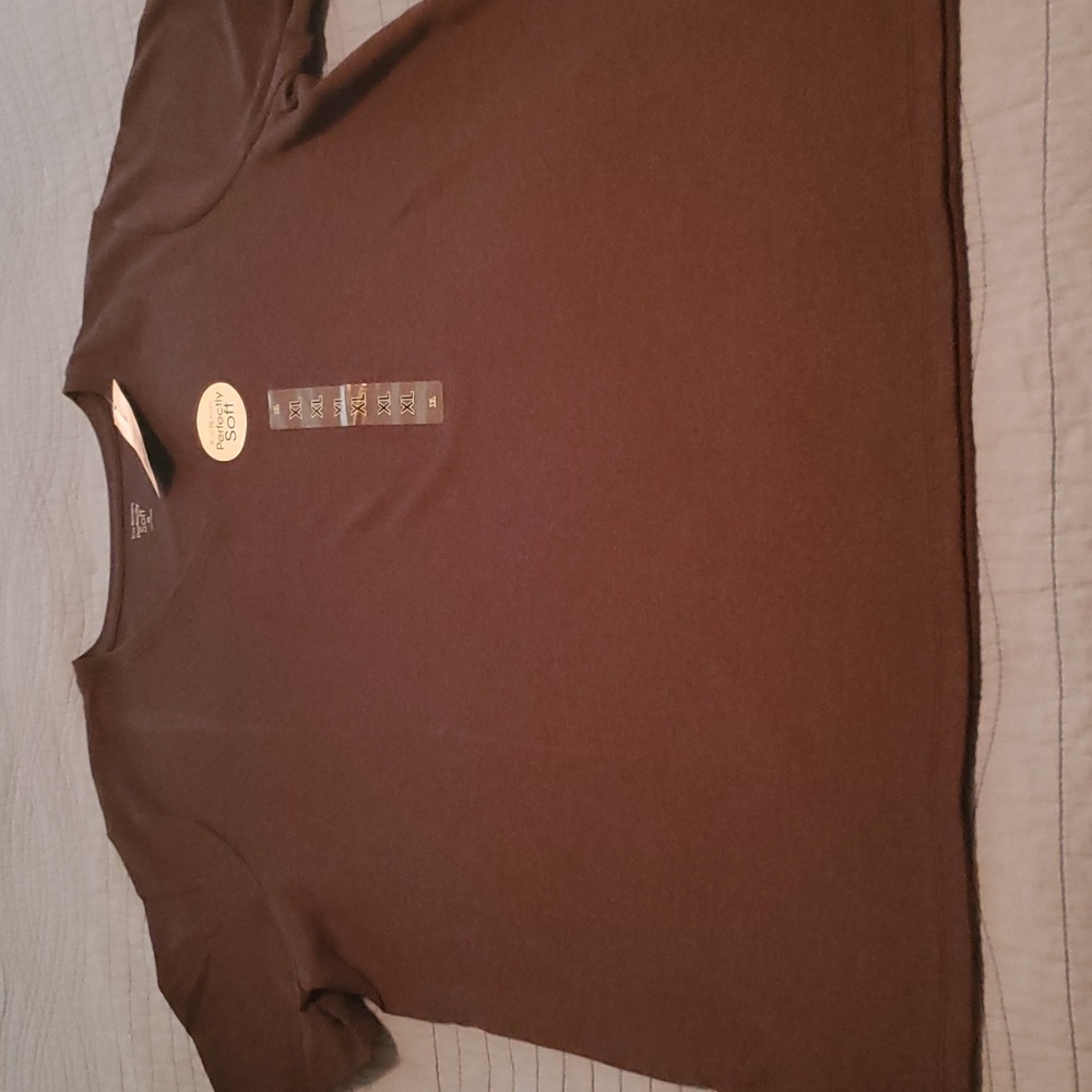 Women's Kim Rogers shirt